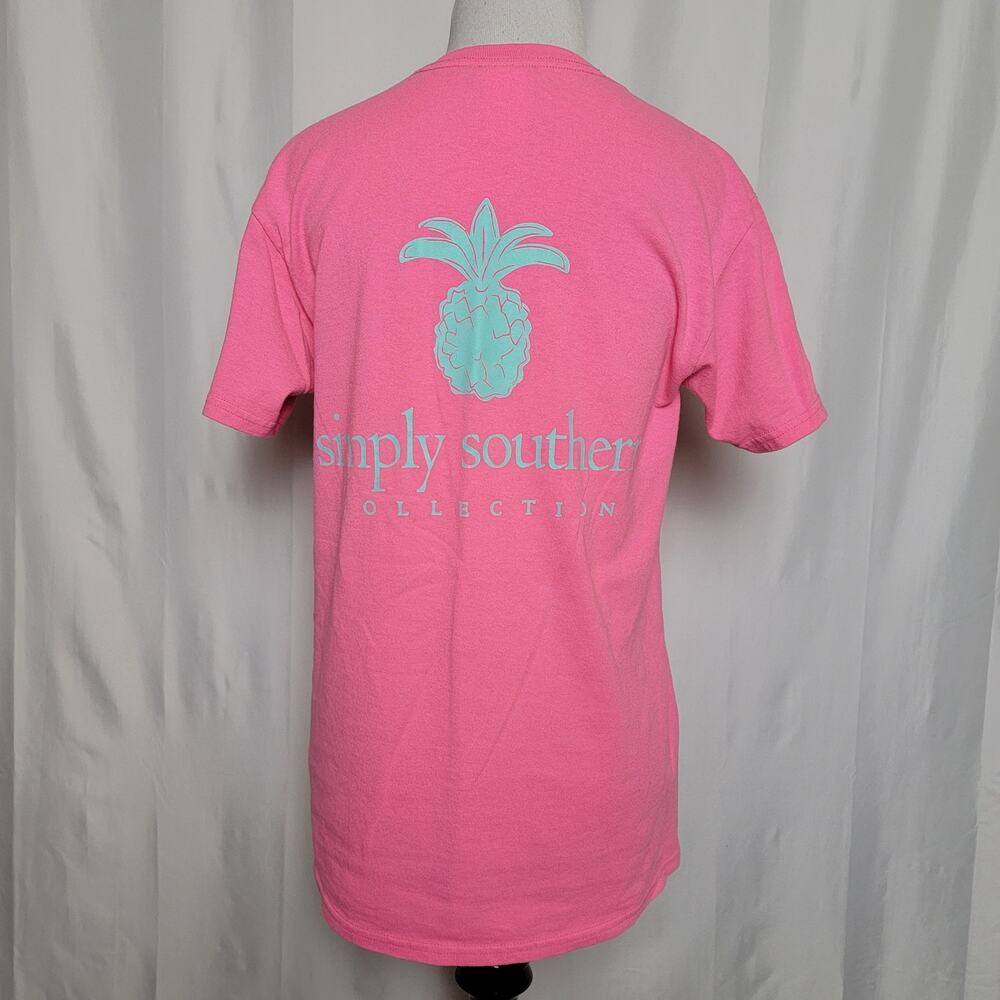 Simply Southern Pineapple Graphic Tee SZ Small